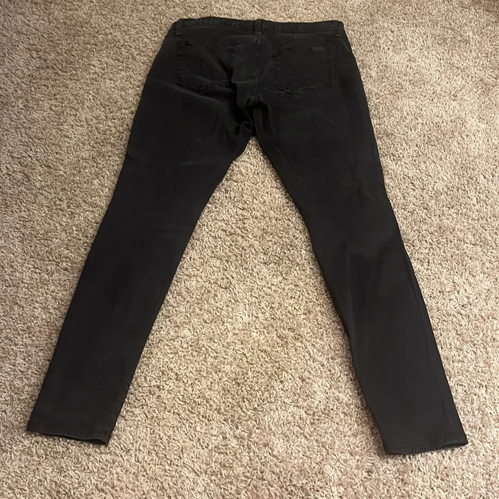 Jeans - Picture 3 of 4